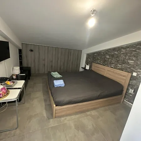 Airport Sea View - Apartment