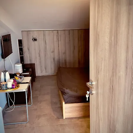 Apartment Airport Sea View - *